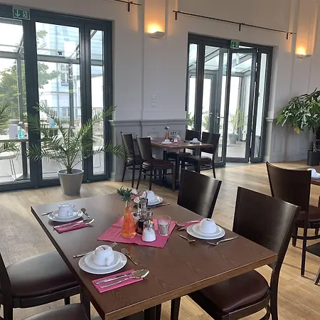 Du Nord (adults Only) 普特布斯